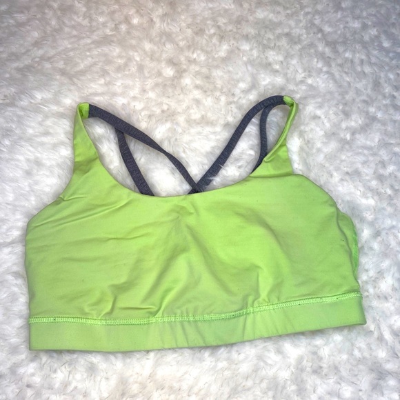 LuLuLemon Energy bra - Picture 1 of 3
